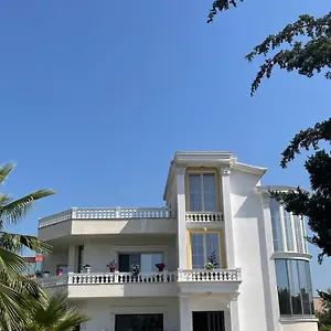 Appartement Briart, Durrës